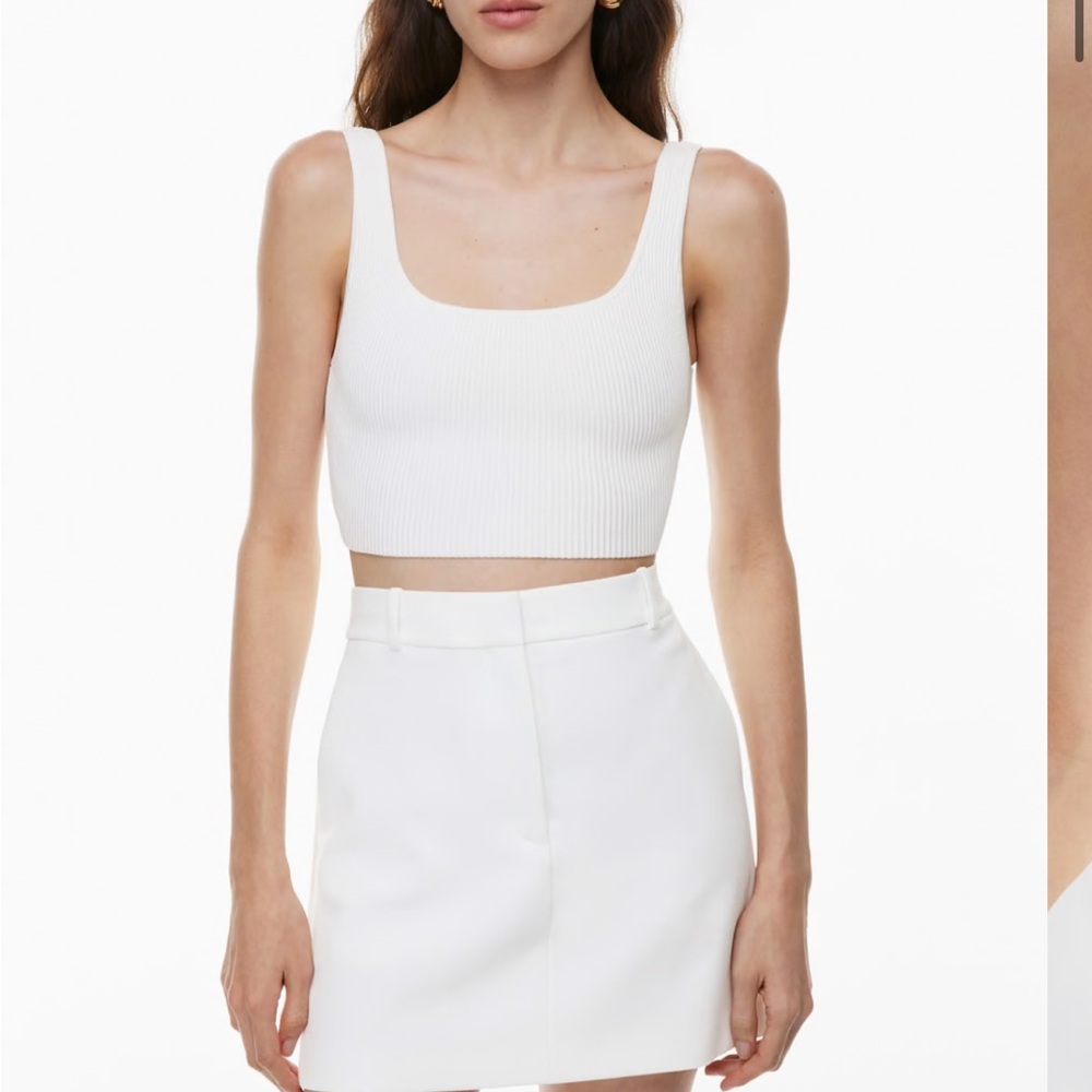 Aritzia Babaton Sculpt Knit Squareneck Cropped Tank